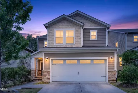 2139 Gregor Overlook Ln, Apex, NC 27502