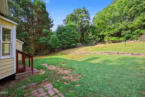 Exterior - 924 Big Bend Ct, Wake Forest, NC 27587 photo 3 of 10