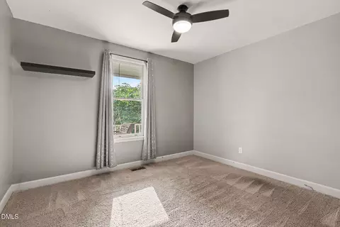 Bedroom - 924 Big Bend Ct, Wake Forest, NC 27587 photo 3 of 5