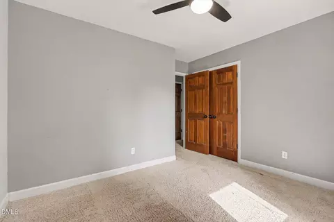 Bedroom - 924 Big Bend Ct, Wake Forest, NC 27587 photo 4 of 5