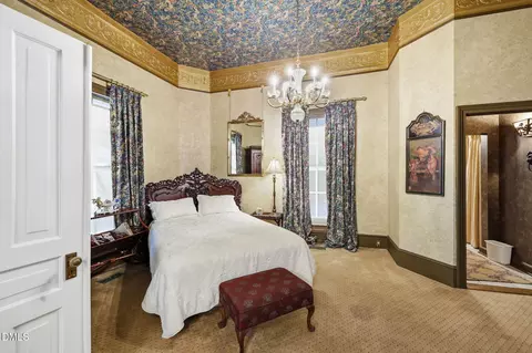 Bedroom - 201 E Hill St, Benson, NC 27504 photo 1 of 6