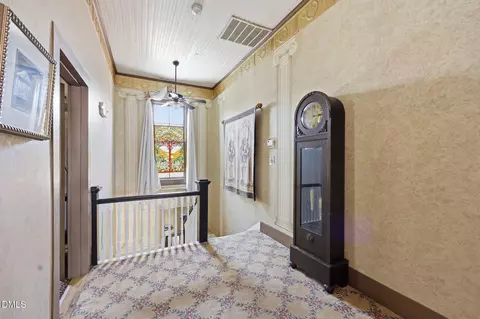 Entry Way - 201 E Hill St, Benson, NC 27504 photo 7 of 8