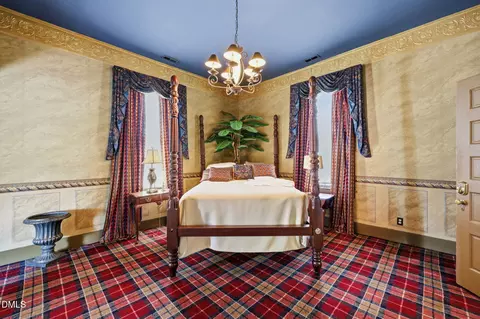 Bedroom - 201 E Hill St, Benson, NC 27504 photo 5 of 6