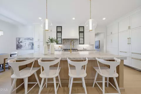 Kitchen - 413 Pinecroft Dr, Raleigh, NC 27609 photo 5 of 5