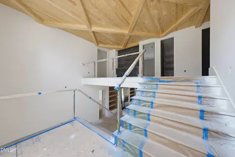 Entry Way - 413 Pinecroft Dr, Raleigh, NC 27609 photo 4 of 4