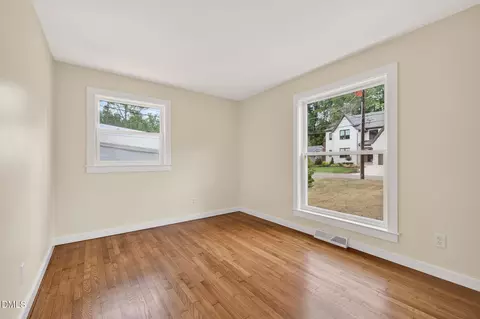 Bedroom - 4612 Radcliff Rd, Raleigh, NC 27609 photo 3 of 4