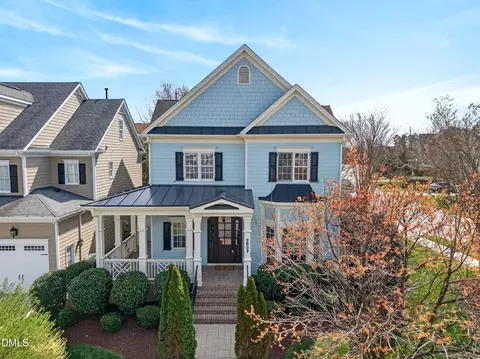 Exterior - 2837 Cameron Pond Dr, Cary, NC 27519 photo 3 of 20