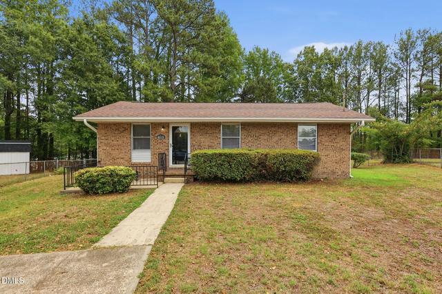 613 Juno Ct, Raleigh, NC 27610