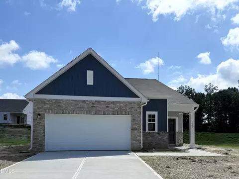 1551 Pond Overlook Dr, Nashville, NC 27856