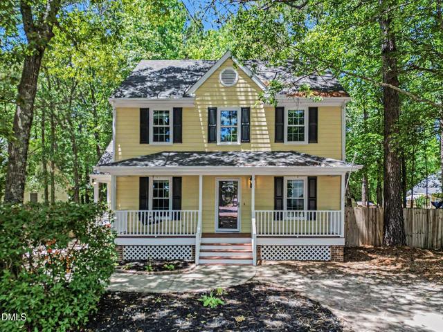 200 Crestleigh St, Rolesville, NC 27571