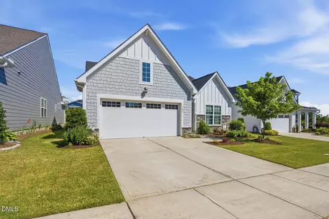 Exterior - 1027 Chamblee Ct, Durham, NC 27703 photo 9 of 13