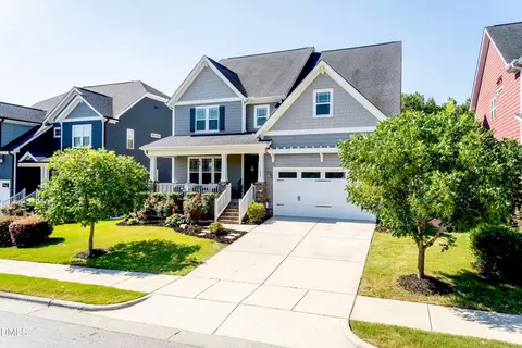 624 Twin Star Ln, Knightdale, NC 27545