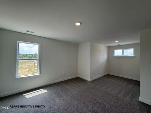 175 Cordgrass Ct, Smithfield, NC 27577 photo 2