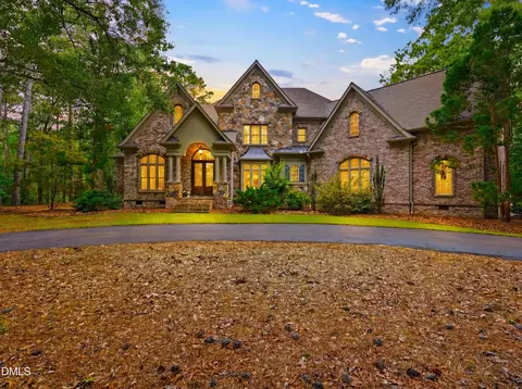 710 Lake Shore Dr, Goldsboro, NC 27534