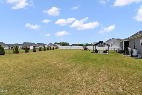 116 Clipper Ln, Smithfield, NC 27577 photo 37