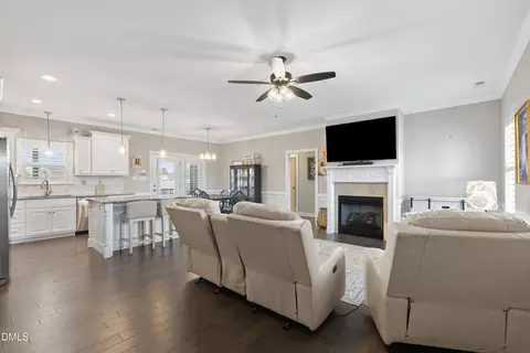 116 Clipper Ln, Smithfield, NC 27577 photo 5
