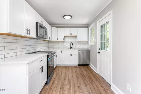Kitchen - 609 E Maynard Ave, Durham, NC 27704 photo 1 of 3