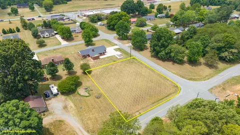 0 Center Crest Dr, Elon, NC 27244