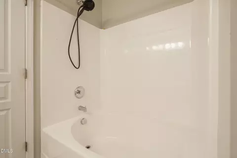 Bath - 3565 Sugar Tree Pl, Durham, NC 27713 photo 2 of 5