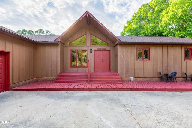 2301 Quail Dr, Graham, NC 27253