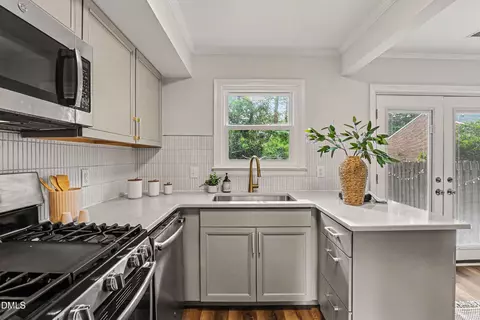 3736 Yorktown Pl, Raleigh, NC 27609