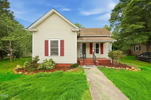 406 S Third St, Mebane, NC 27302