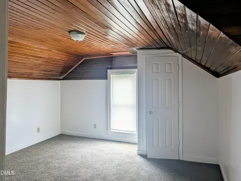 910 S Main St S, Louisburg, NC 27549