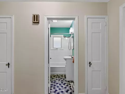 1604 James St, Durham, NC 27707 photo 17