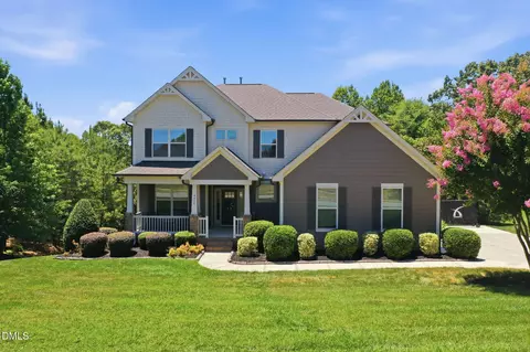 4458 Bonnie Loch Dr, Burlington, NC 27215