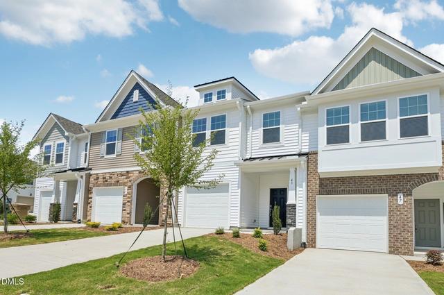 201 Carnaby Ln, Franklinton, NC 27525