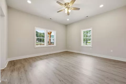 Living - 213 W Parrish Dr, Benson, NC 27504 photo 2 of 6