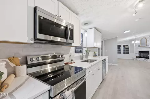 Kitchen - 10100 Green Path Rd, Dunn, NC 28334 photo 2 of 4