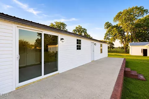 Exterior - 10100 Green Path Rd, Dunn, NC 28334 photo 2 of 4
