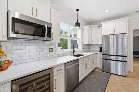 Kitchen - 72 Edes Ct, Cameron, NC 28326 photo 3 of 7