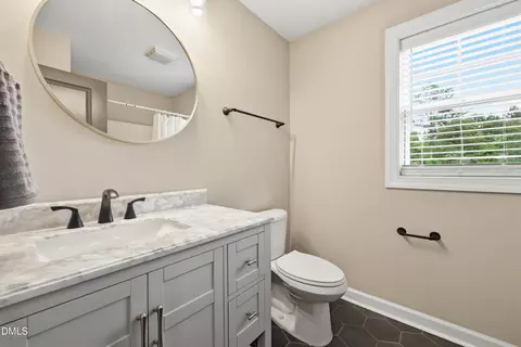 Bath - 72 Edes Ct, Cameron, NC 28326 photo 6 of 7