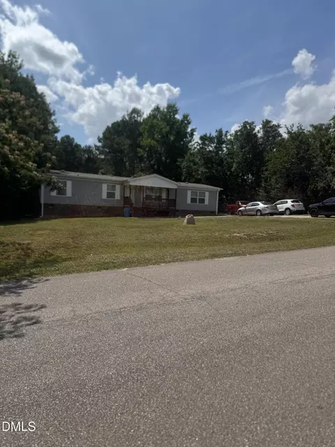 70 Mission Belle Ln, Zebulon, NC 27597