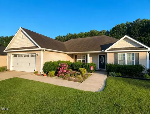 917 Blawell St, Stedman, NC 28391