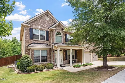 1548 Main Divide Dr, Wake Forest, NC 27587