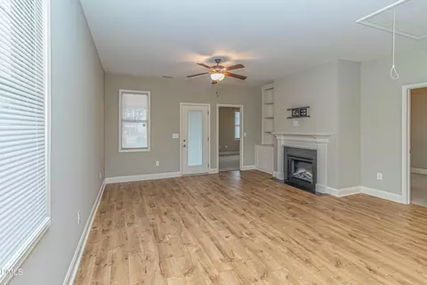 Living - 282 Sunfish St, Smithfield, NC 27577 photo 1 of 3