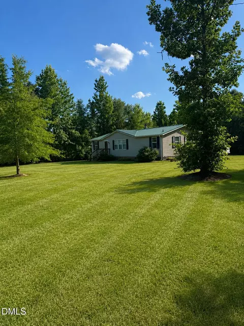 605 Big Woods Rd, Macon, NC 27551