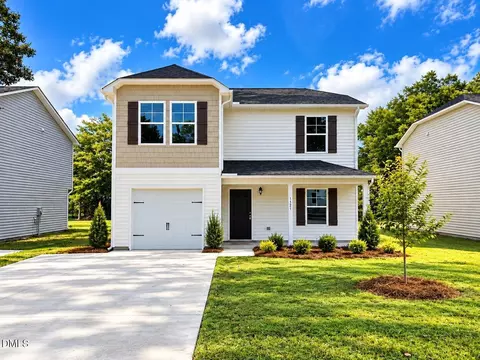 1121 Albemarle Ave, Tarboro, NC 27886
