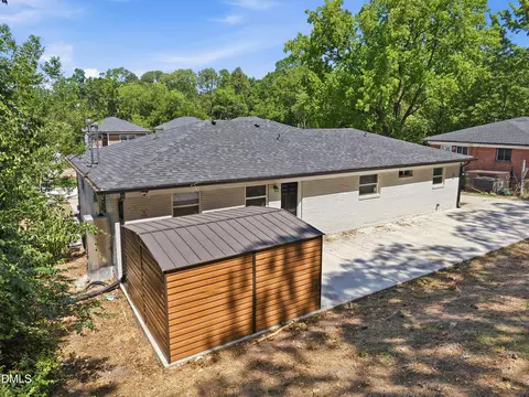 Exterior - 1007 Grant St, Durham, NC 27701 photo 4 of 7