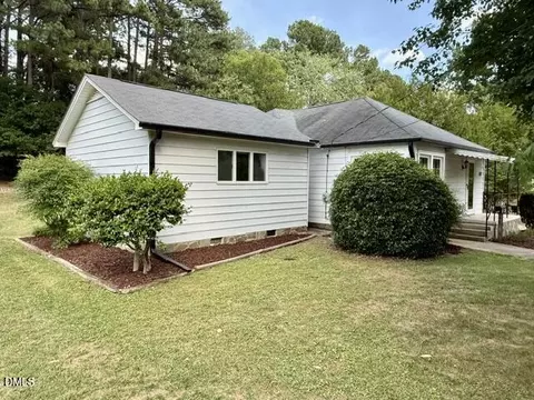 514 Chub Lake St, Roxboro, NC 27573