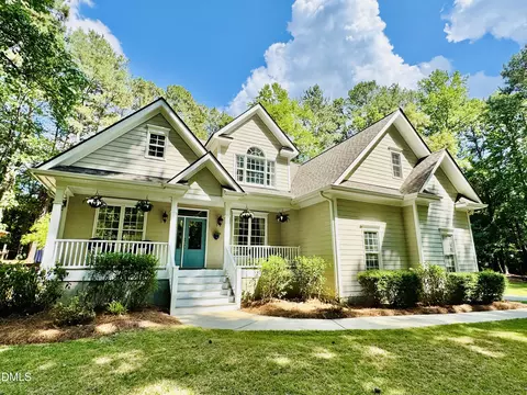 101 Kentview Dr, Pittsboro, NC 27312