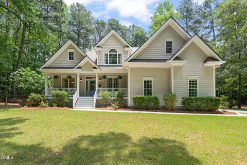 101 Kentview Dr, Pittsboro, NC 27312