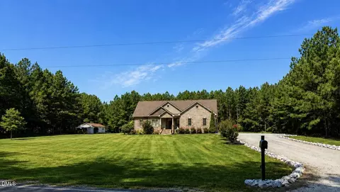 550 Pollard Rd, Smithfield, NC 27577