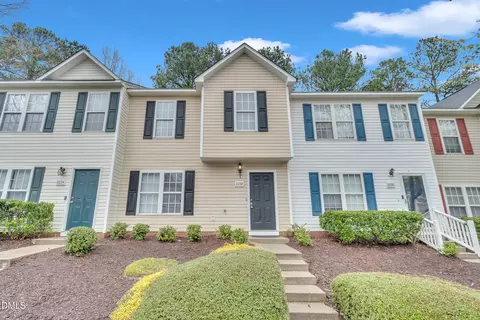 2232 Violet Bluff Ct, Raleigh, NC 27610