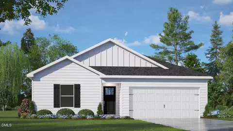 44 Honeydew Dr, Angier, NC 27501