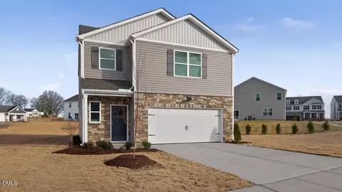 75 Green Laurel Dr, Angier, NC 27501