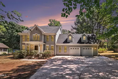 104 Light Falls Dr, Wake Forest, NC 27587